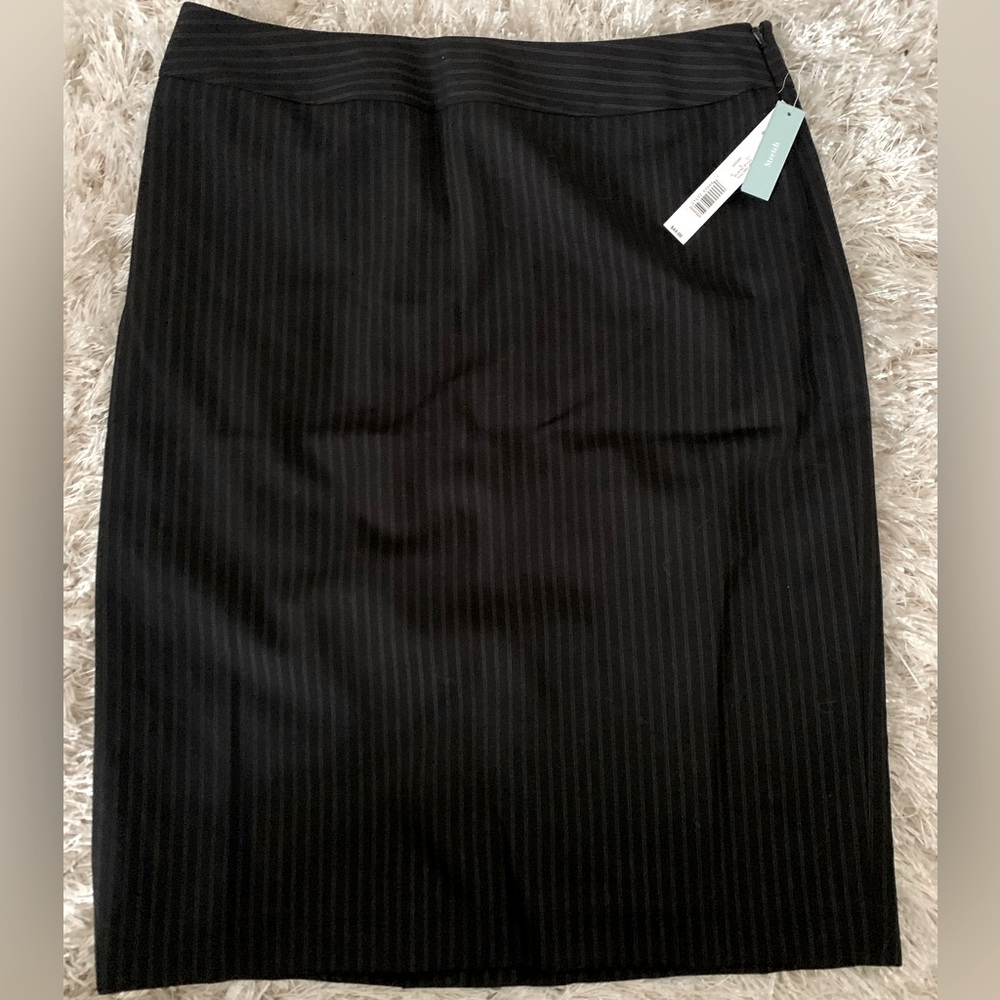 Apt. 9 Black Pinstripe Pencil Skirt - Size 10 NWT